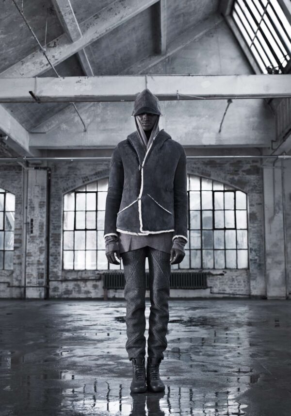 INAISC Fall_Winter 2013_14 lookbook [low-res]-12