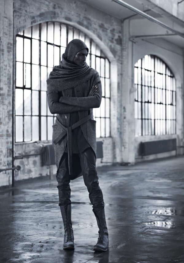 INAISC Fall_Winter 2013_14 lookbook [low-res]-16